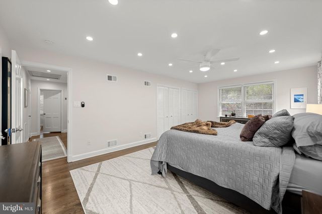 6709 PEMBERTON ST, Bethesda, MD 20817