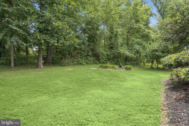 6709 PEMBERTON ST, Bethesda, MD 20817