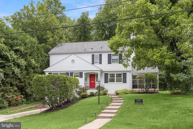 6709 PEMBERTON ST, Bethesda, MD 20817