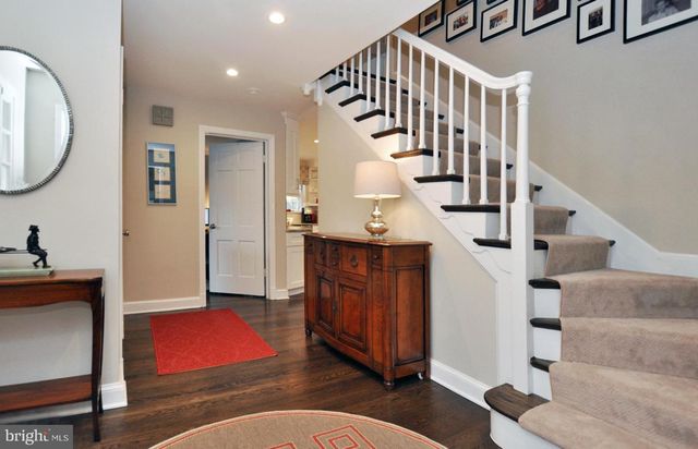 6709 PEMBERTON ST, Bethesda, MD 20817
