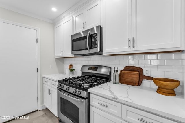 407 Deuce Drive, Wall, NJ 07719