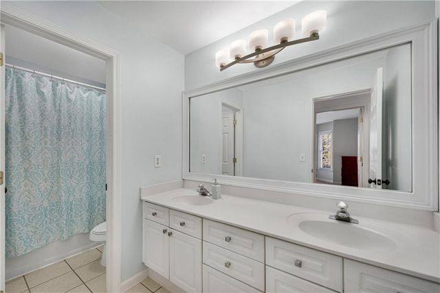 5589 Hedge Brooke NW Drive, Acworth, GA 30101