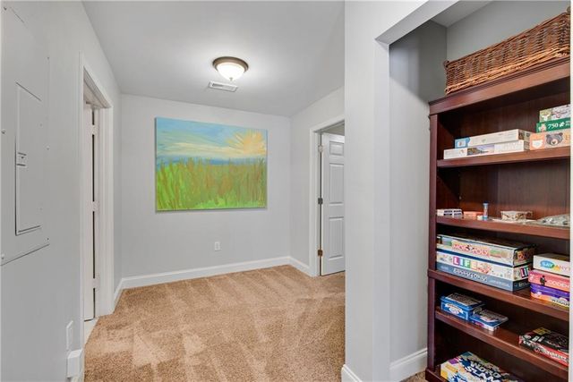 5589 Hedge Brooke NW Drive, Acworth, GA 30101