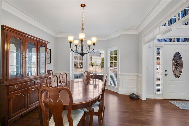 5589 Hedge Brooke NW Drive, Acworth, GA 30101