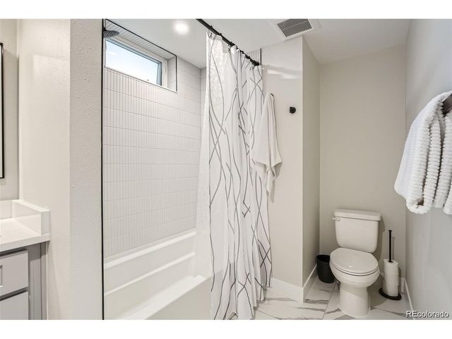 4025 Jason St 101, Denver, CO 80211