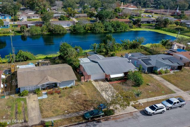 1325 Beacon Drive, Daytona Beach, FL 32117