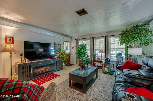 1325 Beacon Drive, Daytona Beach, FL 32117