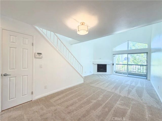 21500 Burbank 328, Woodland Hills, CA 91367