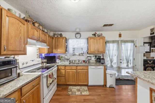 1232 Mill Lake Circle, Stone Mountain, GA 30088