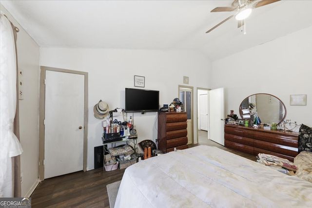 1232 Mill Lake Circle, Stone Mountain, GA 30088