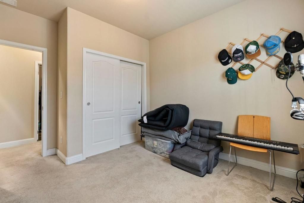 Image 16 of property listing at 317 Santa Paula 317, San Leandro, CA 94579