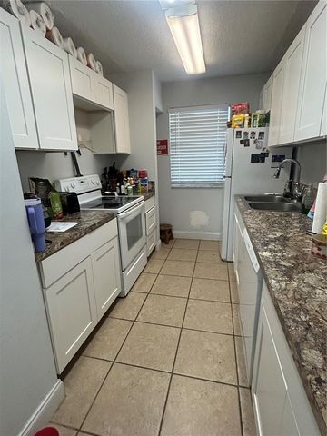 6519 W NEWBERRY ROAD 309, Gainesville, FL 32605