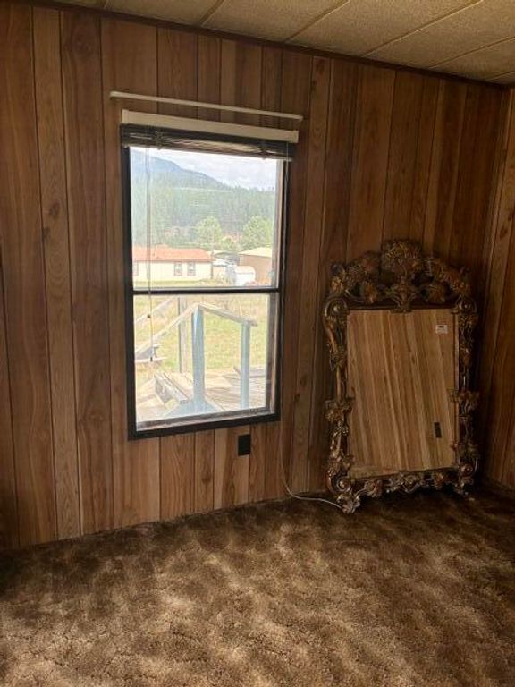 Image 15 of property listing at 20 Needle Place, Jemez Springs, NM 87025