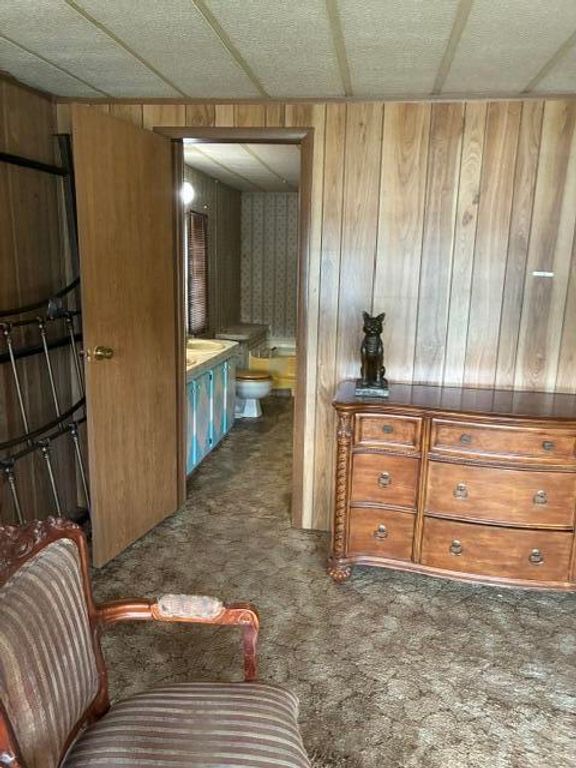 Image 23 of property listing at 20 Needle Place, Jemez Springs, NM 87025