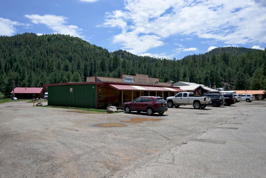 Image 34 of property listing at 20 Needle Place, Jemez Springs, NM 87025