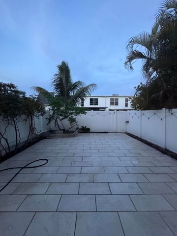 3904 SW 67th Way, Davie, FL 33314