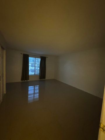 3904 SW 67th Way, Davie, FL 33314