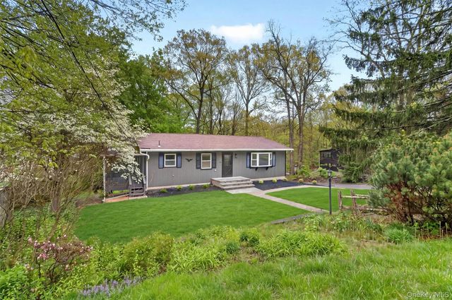 25 Kings Drive, Newburgh, NY 12589