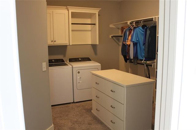 1768 Homestead Drive, Liberty, MO 64068