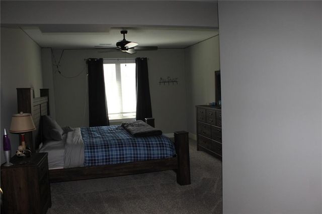 1768 Homestead Drive, Liberty, MO 64068