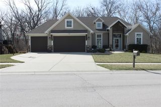 1768 Homestead Drive, Liberty, MO 64068