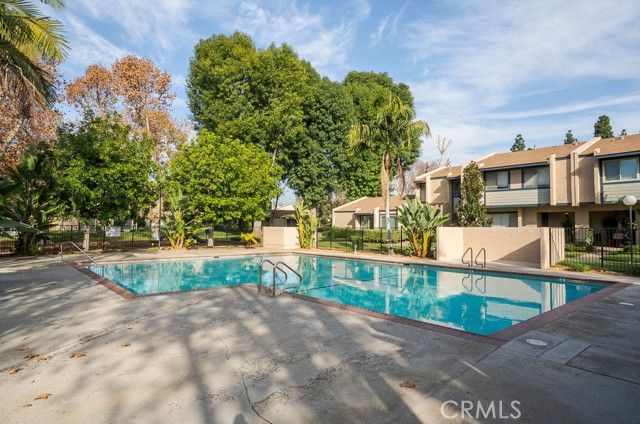 1903 S Summerplace 15, West Covina, CA 91792