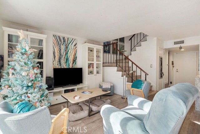 1903 S Summerplace 15, West Covina, CA 91792