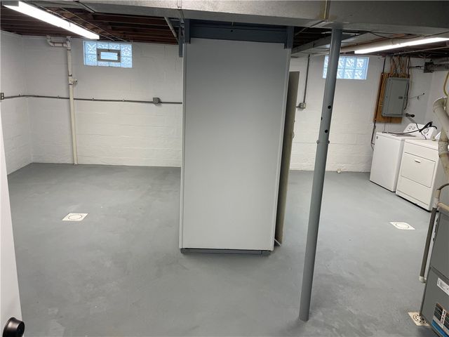 816 High St, Luzerne Twp, PA 15417