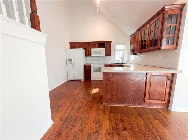 9029 W 127th Terrace, Overland Park, KS 66213