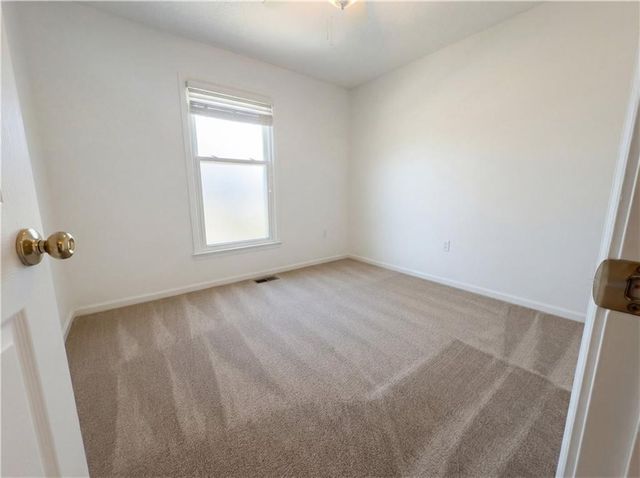 9029 W 127th Terrace, Overland Park, KS 66213