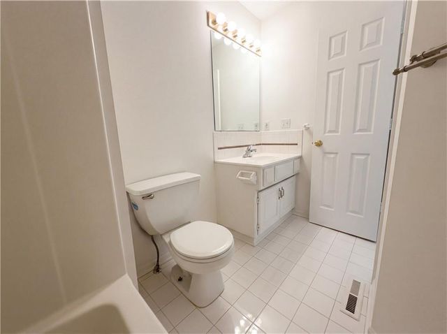 9029 W 127th Terrace, Overland Park, KS 66213