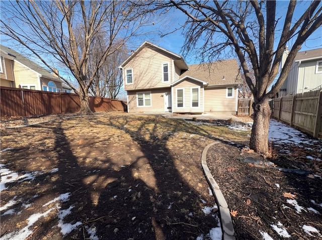 9029 W 127th Terrace, Overland Park, KS 66213