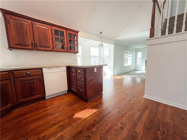 9029 W 127th Terrace, Overland Park, KS 66213