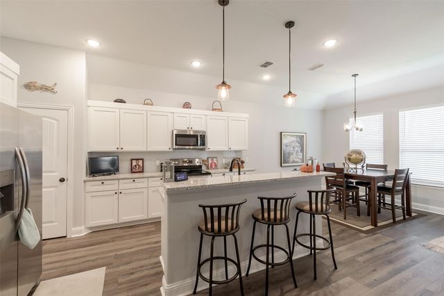 2655 Kathleen Avenue, Dallas, TX 75216