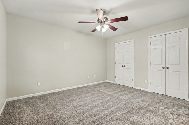 911 Valley Ridge Road, Charlotte, NC 28214