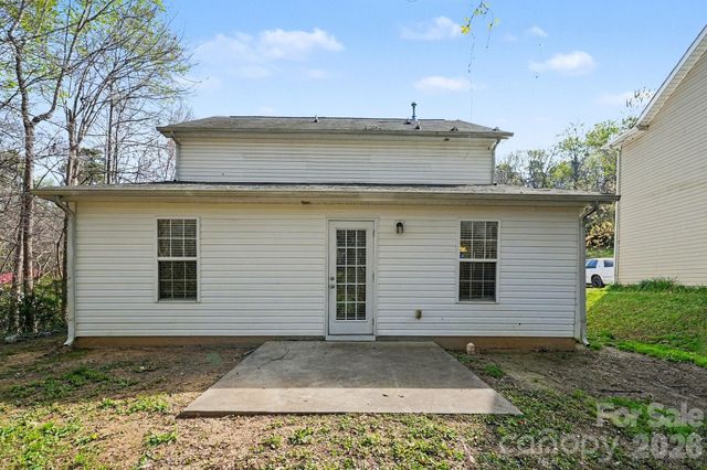 911 Valley Ridge Road, Charlotte, NC 28214