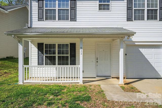 911 Valley Ridge Road, Charlotte, NC 28214