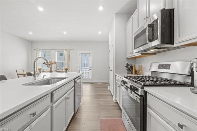 1204 Gunboat DR, Suffolk, VA 23435