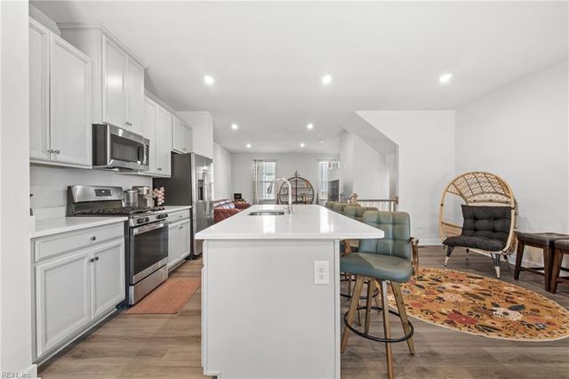 1204 Gunboat DR, Suffolk, VA 23435