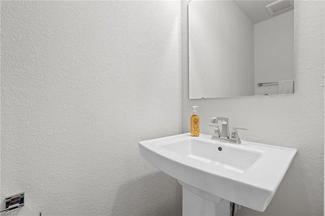1204 Gunboat DR, Suffolk, VA 23435