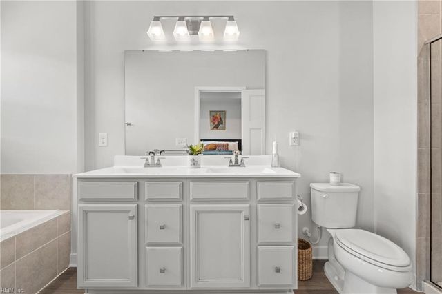 1204 Gunboat DR, Suffolk, VA 23435