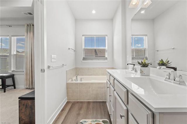 1204 Gunboat DR, Suffolk, VA 23435