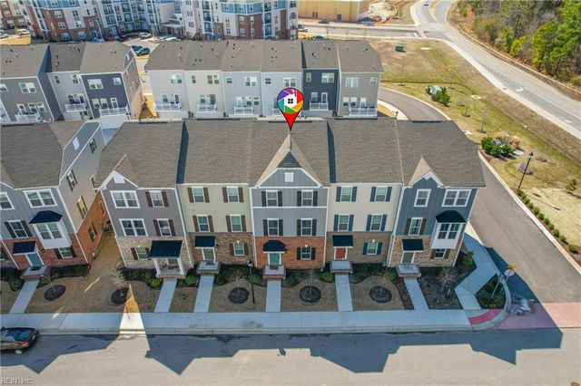 1204 Gunboat DR, Suffolk, VA 23435