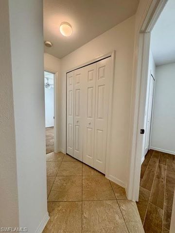 910 SW 3rd AVE, Cape Coral, FL 33991