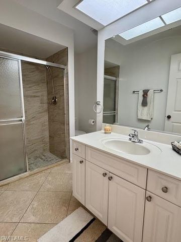 910 SW 3rd AVE, Cape Coral, FL 33991