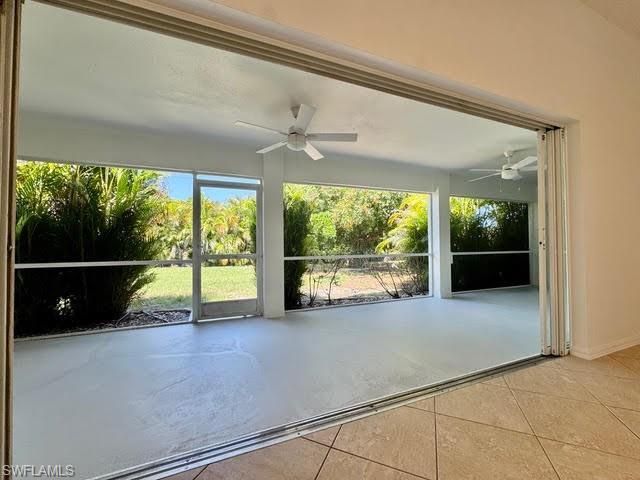 910 SW 3rd AVE, Cape Coral, FL 33991