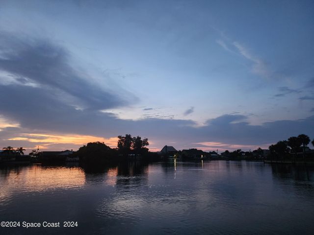 1725 Reef Court, Merritt Island, FL 32952