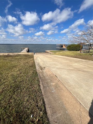 119 Daisy Circle, Gun Barrel City, TX 75156