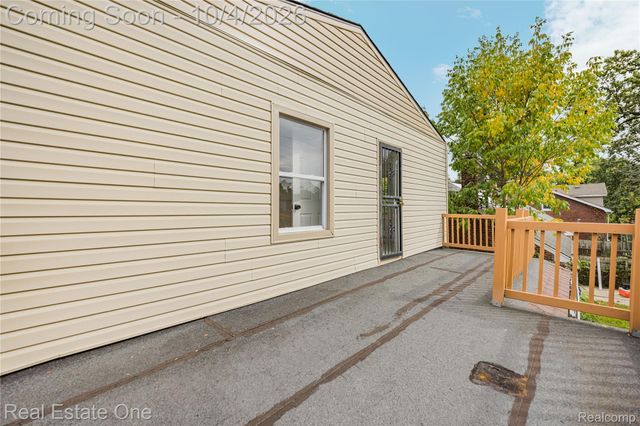 4657 Courville Street, Detroit, MI 48224
