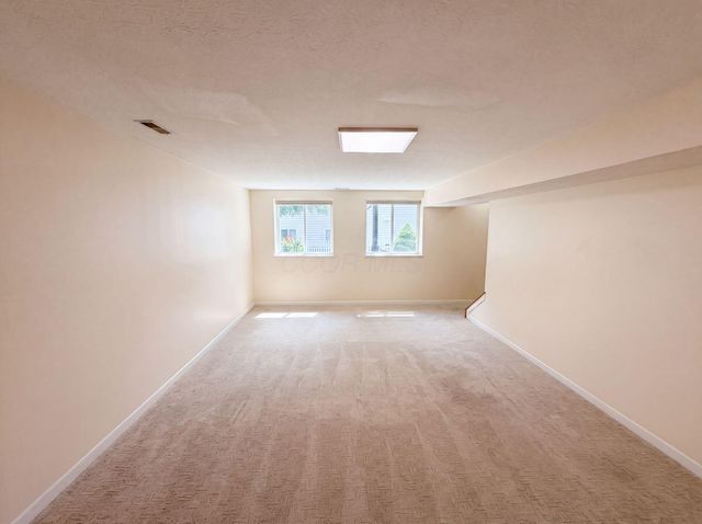 1332 Delcastle Loop, Grove City, OH 43123